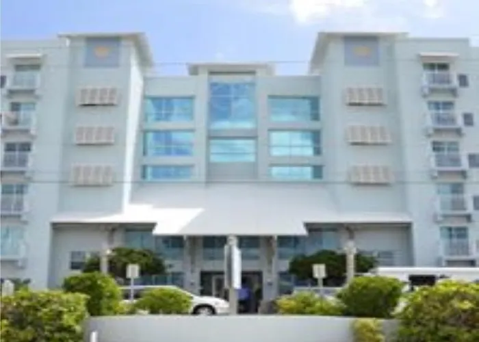 Beach hotel: Coconut Palms Beach Resort Ii, An Ascend Collection Hotel