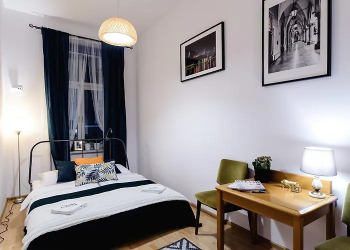  Golden Lion Guest Rooms Szewska 19