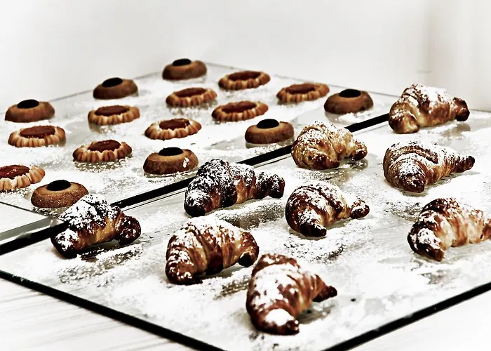 Airport Hotel: All Ways Garden Hotel & Leisure