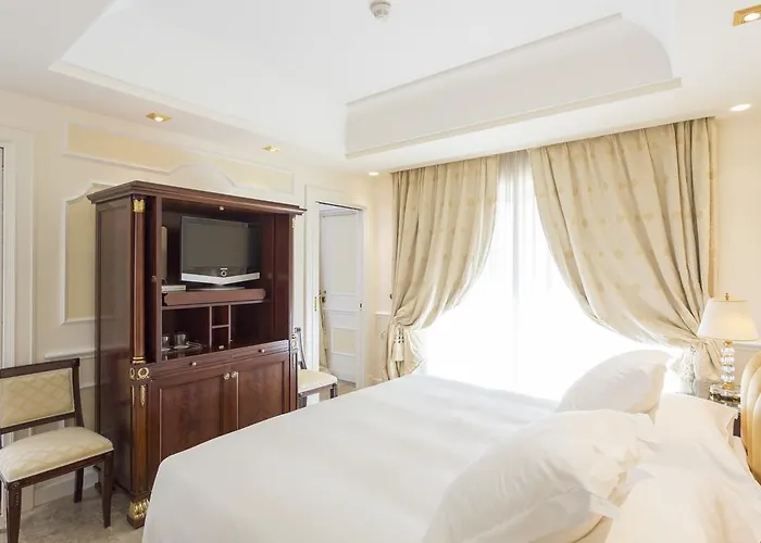 Hotel Ashley