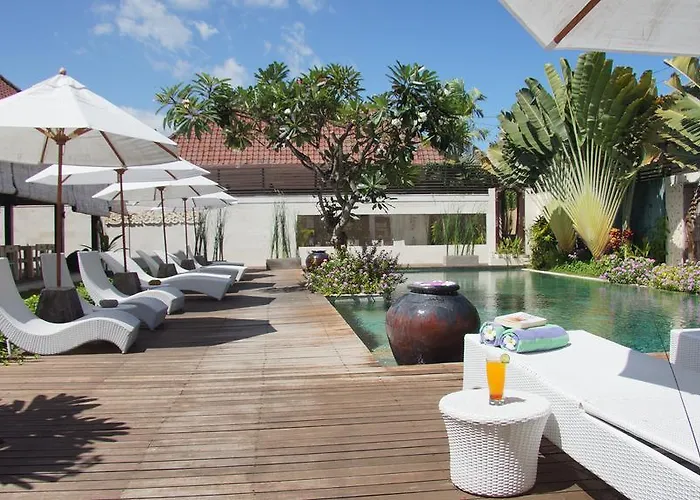 Villa met zwembad: Katala Suites And Villas