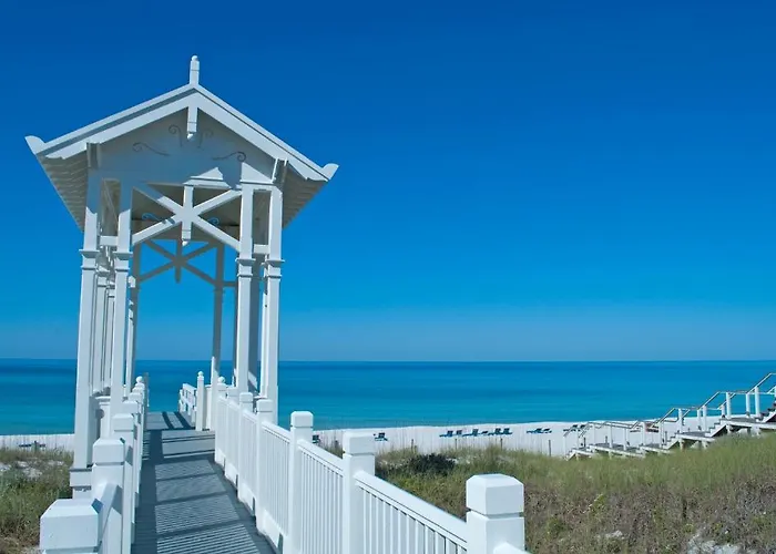 4 star hotel: Carillon Beach Resort Inn