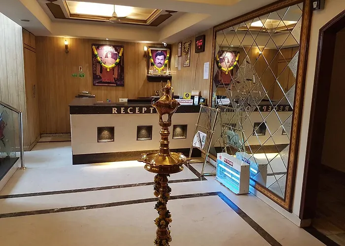 Self catering: Hotel Sitara Residency