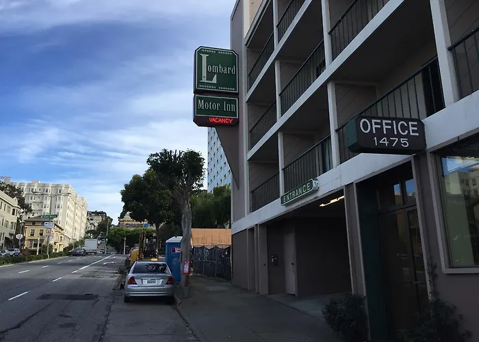  Lombard Inn