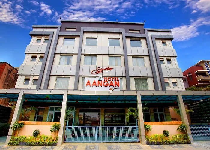 Central hotel: Hotel Aangan