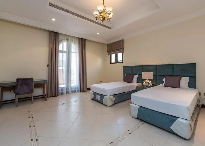 Charming 6Br Villa With Private Pool On Palm Jumeirah