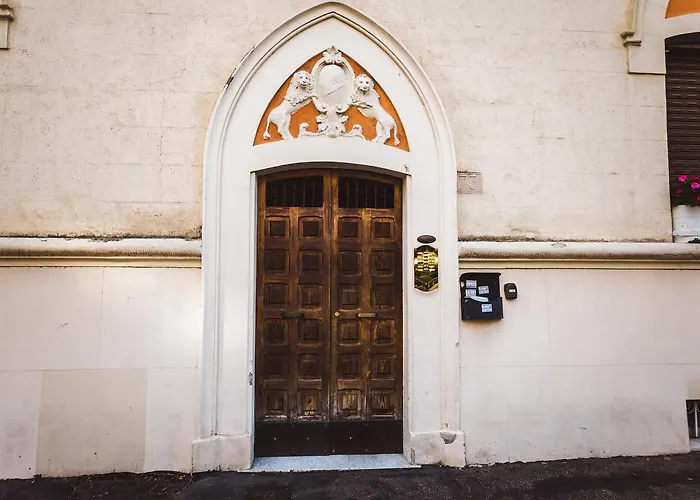 Angelina Rooms In Rome