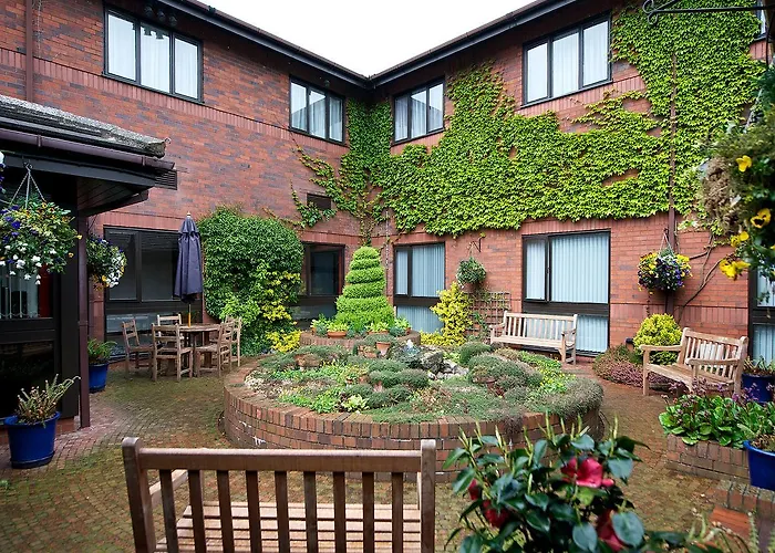 Warwick Conferences - Radcliffe
