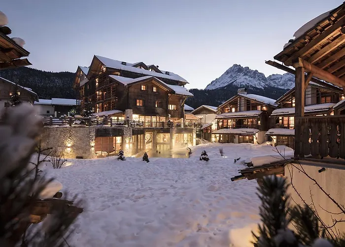 Post Alpina - Family Mountain Chalets