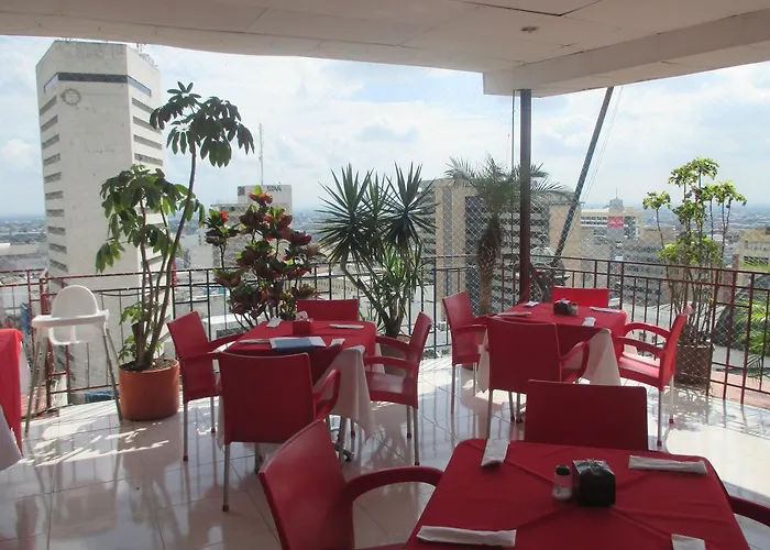 Royal Plaza Cali