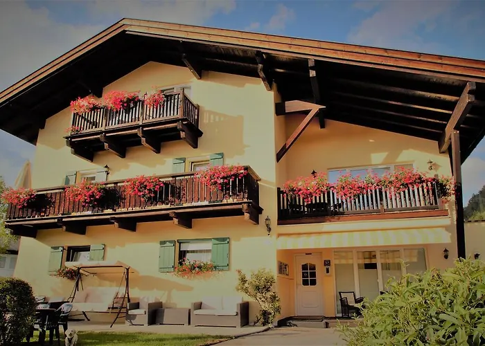 Alpenlandhaus Menardi