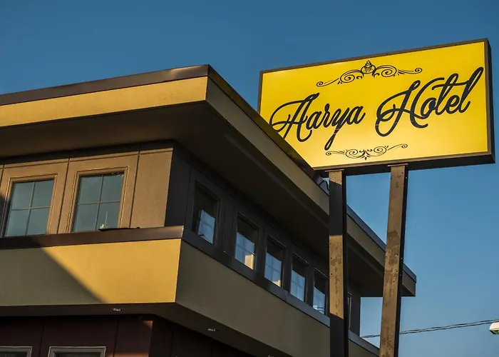 Aarya Hotel By Niagara Fashion Outlets