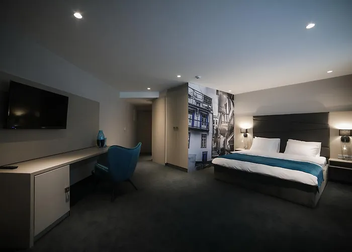 Hotel Bank