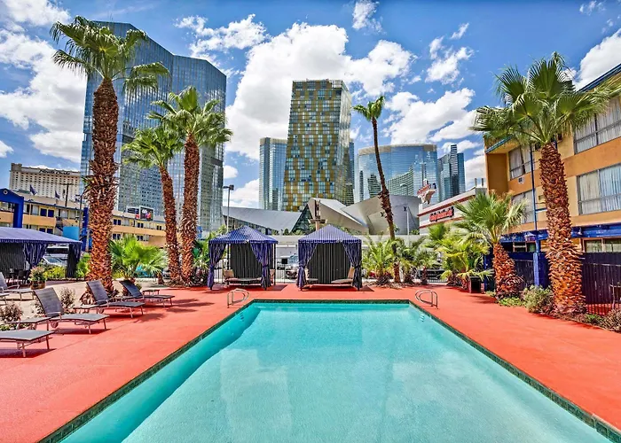 Travelodge By Wyndham Center Strip