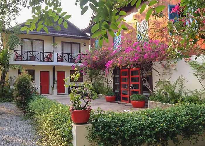 Original cottages Cockatoo Nature Resort & Spa