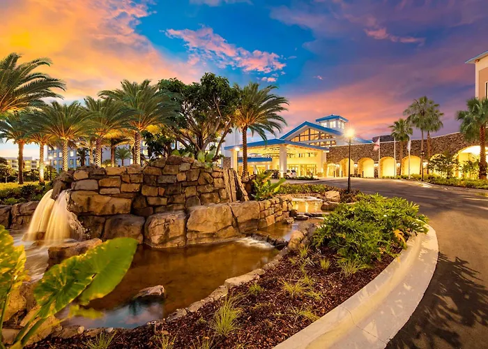 Universal'S Loews Sapphire Falls Resort