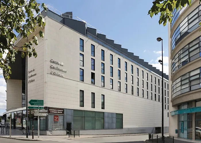 Sejours & Affaires Orleans Jeanne D'Arc