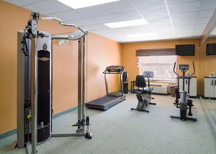 Springwood Suites Houston Iah - Beltway 8