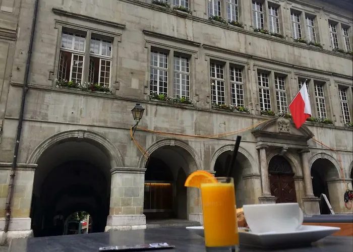 Hôtel du Raisin