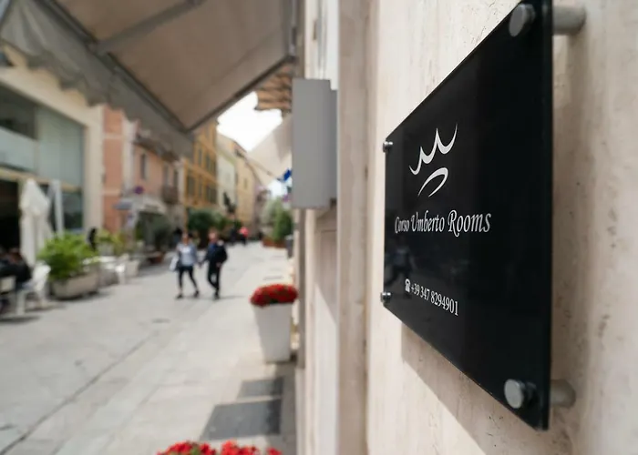 Corso Umberto Rooms