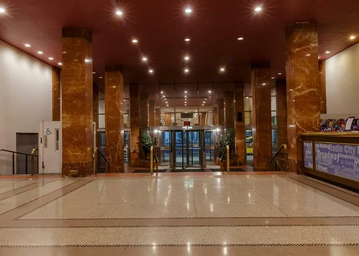 3 star hotel: Hotel Pennsylvania