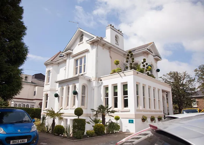 Airport Hotel: Washington House Hotel