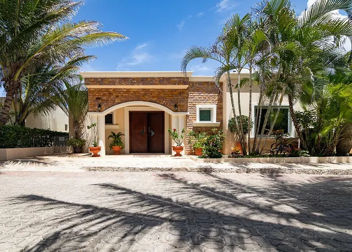 Casa Joya Del Mar - Oceanfront For 10 - Playa Paradise