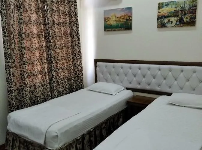 Hotel: Hotel "Grand Way"