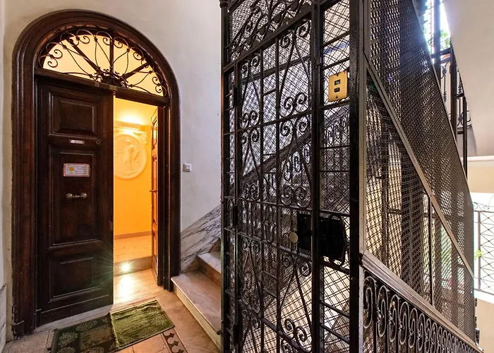  Merulana Suite 2