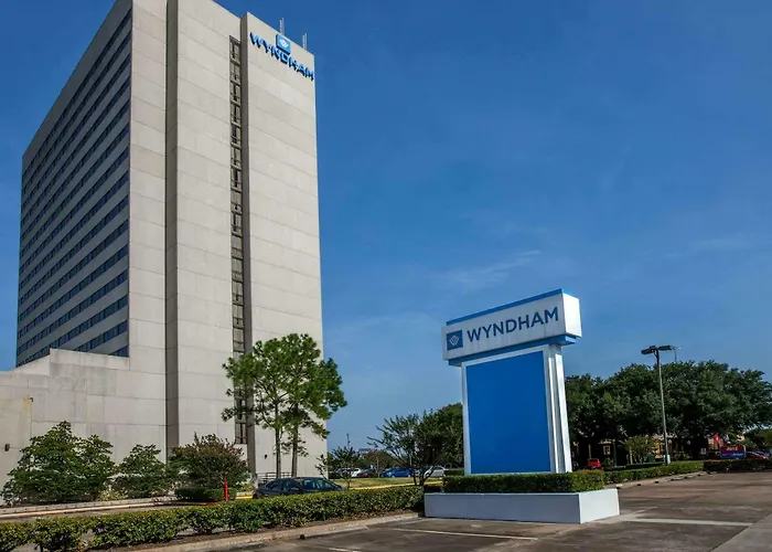 Wyndham Houston West Energy Corridor