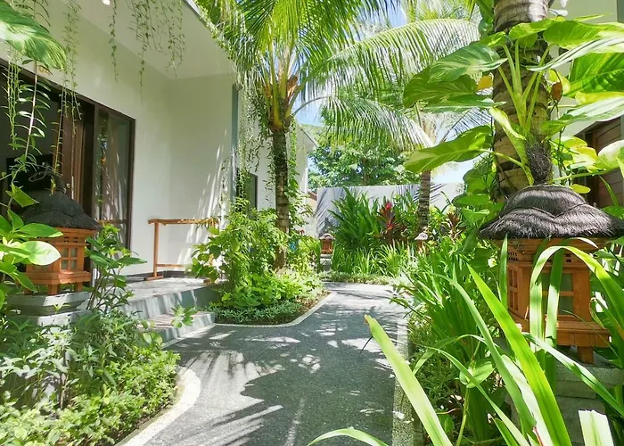 Palm Bamboo