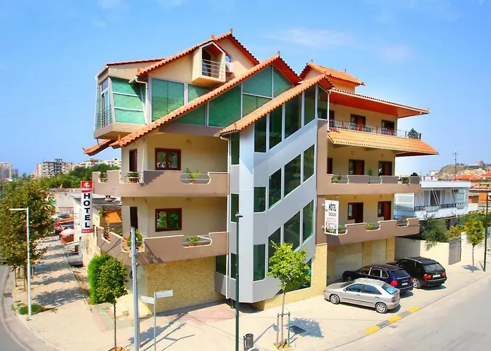 Hc Hotel & Suites