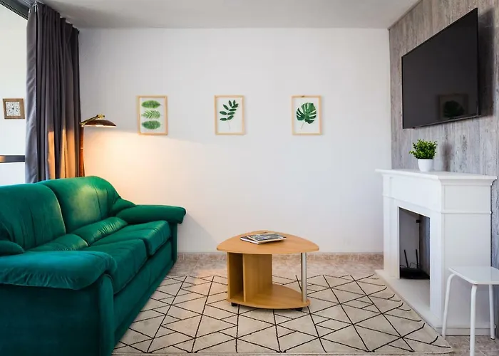 Hotel cerca del colegio: Sky Park