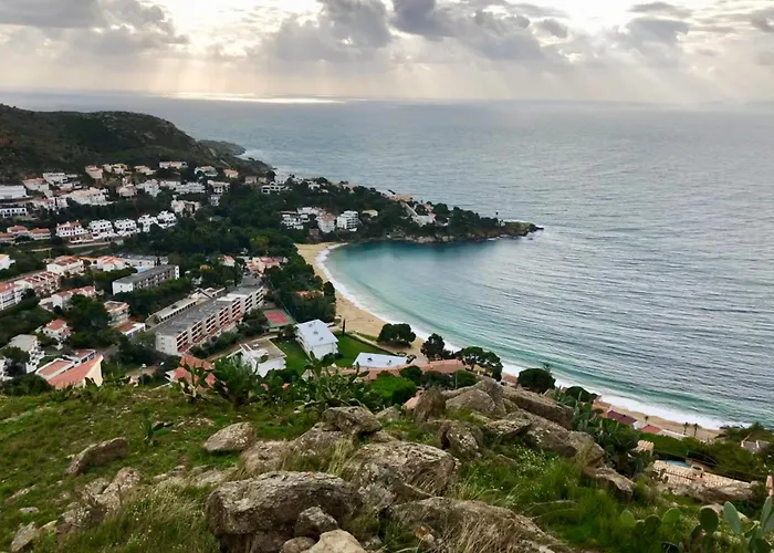 Almadrava Beach