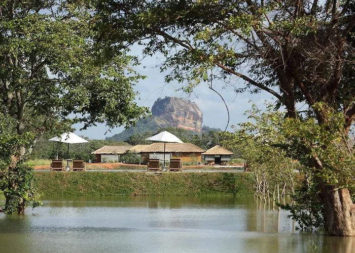 Resort: Water Garden Sigiriya - 30 Chic Designed Private Villas Overlooking Sigiriya
