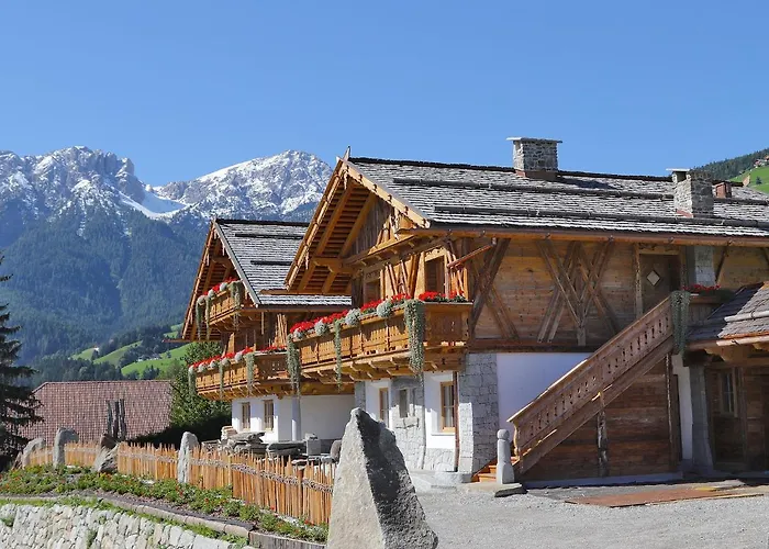 Ferienvermietung: Chalet Piz da Peres