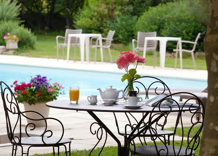 Logis Auberge Saint Simond