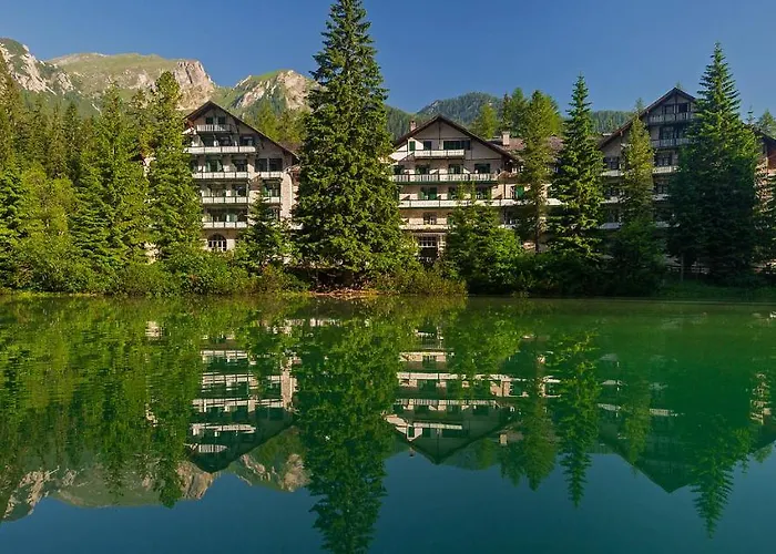 Skivakantie: Hotel Lago Di Braies