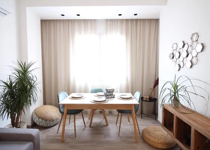 Seaview Apartments