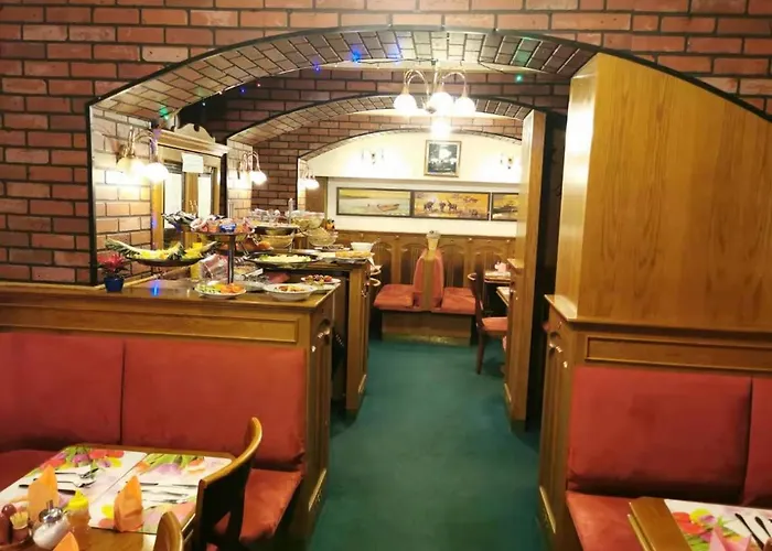 Resort: River Star Hotel