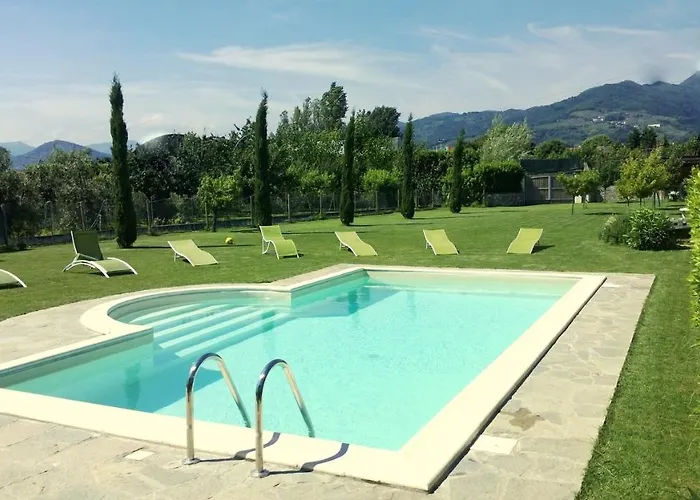 Villa: Villa In Lucca