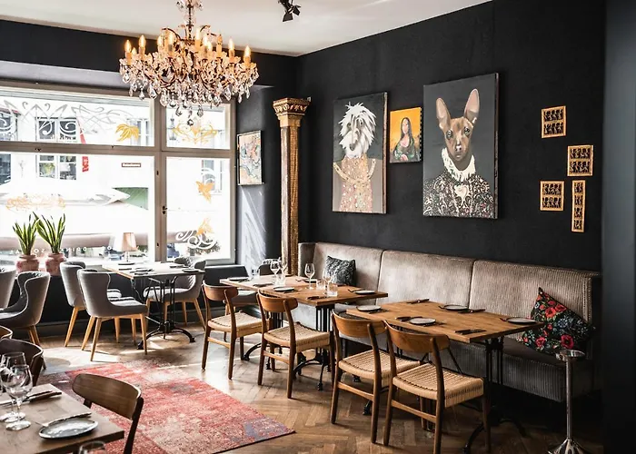 St. Petersbourg Hotel - Small Luxury Hotels Of The World